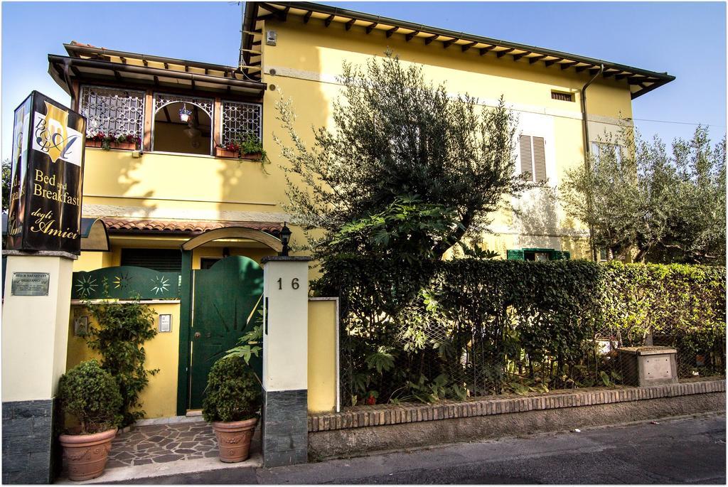 B&B Degli Amici Чампино Экстерьер фото